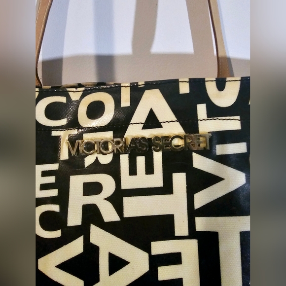 Victoria's Secret monogram Tote Bag From the Supermodel Essentials collection - Picture 7 of 12